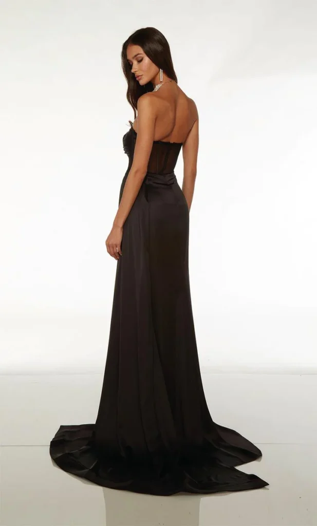 61703_BLACK_2_810x